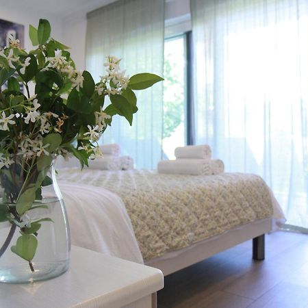Studio Apartment Rosa Krk Krk Town Bagian luar foto