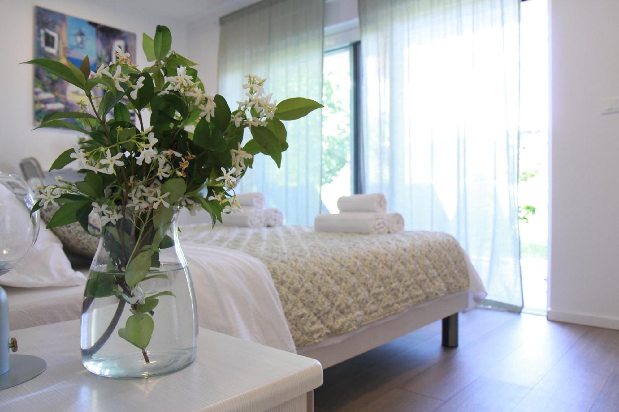 Studio Apartment Rosa Krk Krk Town Bagian luar foto
